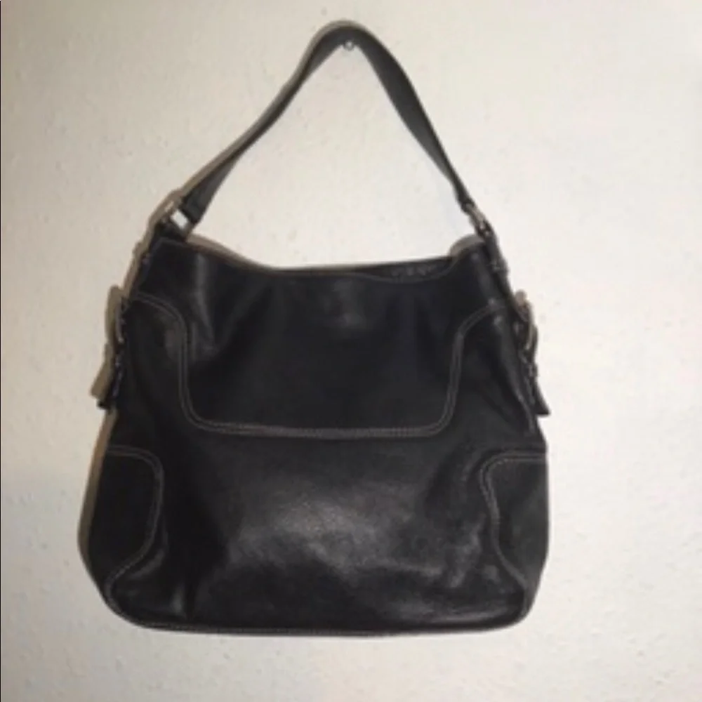Michael kors black leather shoulder bag